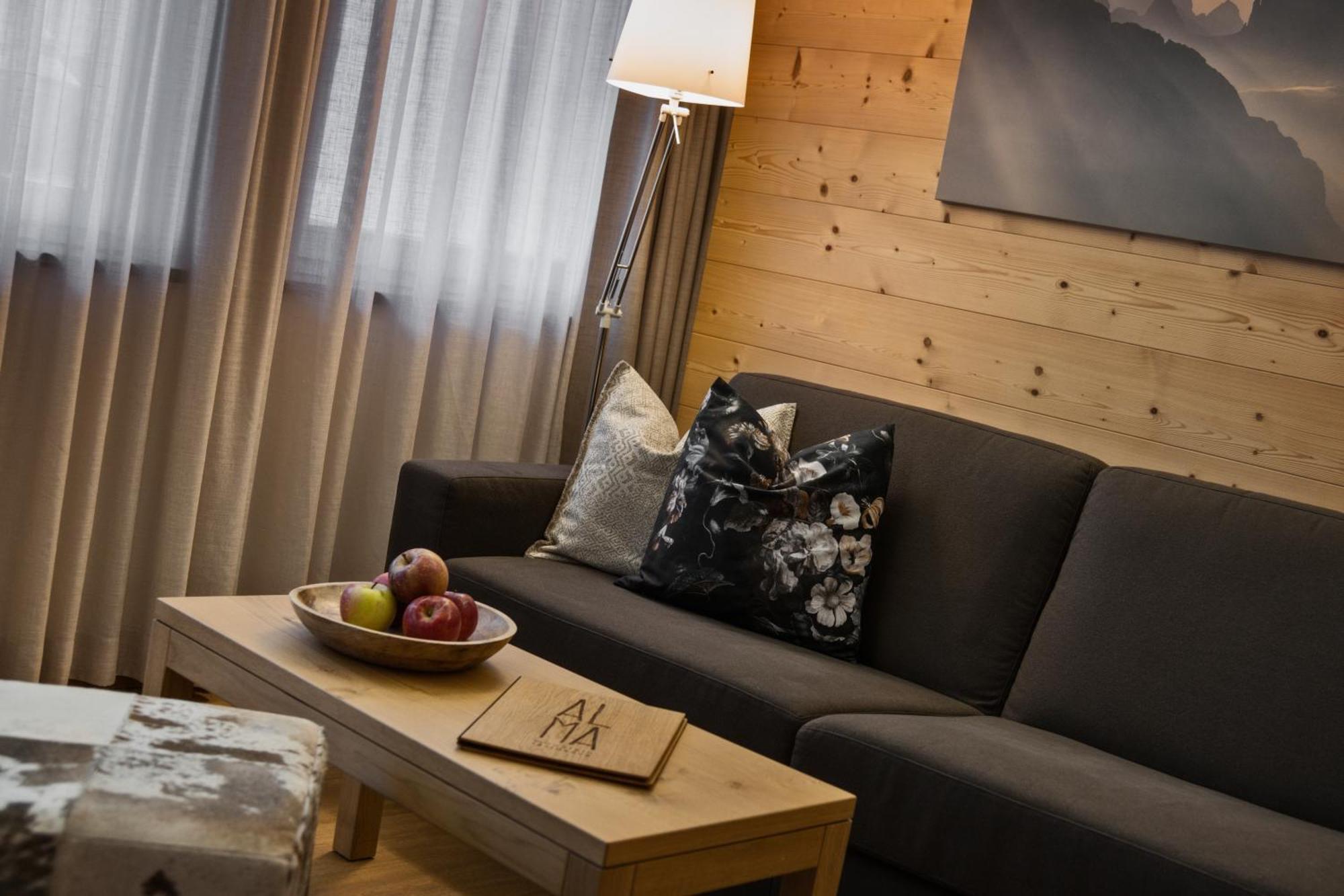 Alma Mountain Residence Dobbiaco Rom bilde
